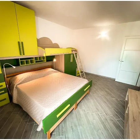 Apartament Casa Larentu *